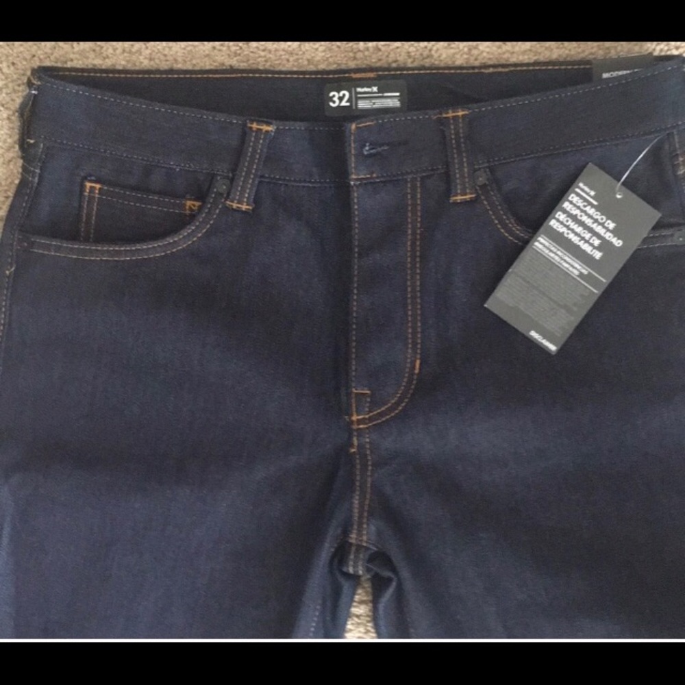 Hurley SKINYY JEANS  , dark wash, NWT